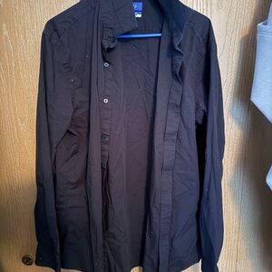 Apt. 9 Men's Classic Black Shirt
